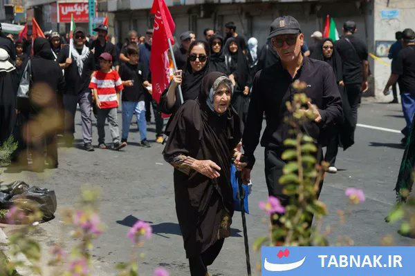 zinatpedar's tweet photo. اگر امروز از ما بپرسند؛ ثمره این پیاده‌روی چیست؟!
 بگوییم؛ 
اگر یک دل آرام‌تر شد .. 
اگر یک نفر به مهربانی نزدیک‌تر شد ..
 اگر یک کودک، عشق حسین(ع) را یاد گرفت .. همین، بزرگ‌ترین ثمره این راه است؛))
#جاماندگان_اربعین https://t.co/UEHyM9i2gg