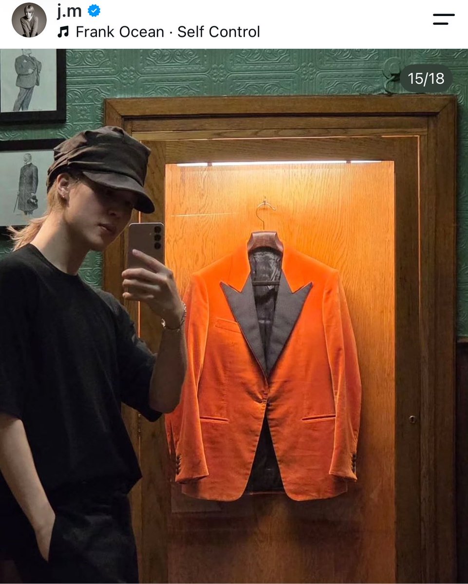 JiminLatinoFB's tweet photo. JIMIN VOLVIÓ A INSTAGRAM 😱😭 después de un mes de ausencia.

Porfavor interactúa con la publicación 💛 original de su post en instagram, son 18 fotografías, mostremos lo emocionados que estamos que haya vuelto:

https://t.co/FMIer09FoI

WE LOVE YOU JIMIN https://t.co/YRhwxiEANt