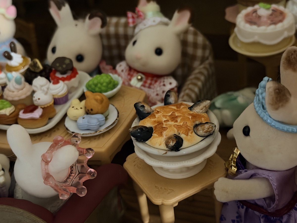 ebizo_cat's tweet photo. ガチャのスターゲイジーパイとバニアの相性が良すぎたので見つけ次第回す事をお勧めします。
しかし一回500円だからひよって一回しか回さなかったのちょっと後悔 https://t.co/J21k8KBzsm