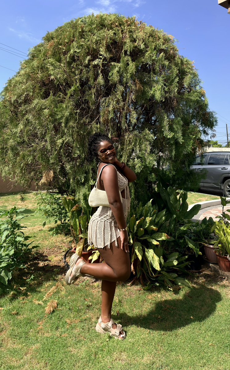 cessrouge's tweet photo. My happy place 🇯🇲☀️ https://t.co/gL5kJRRzpY