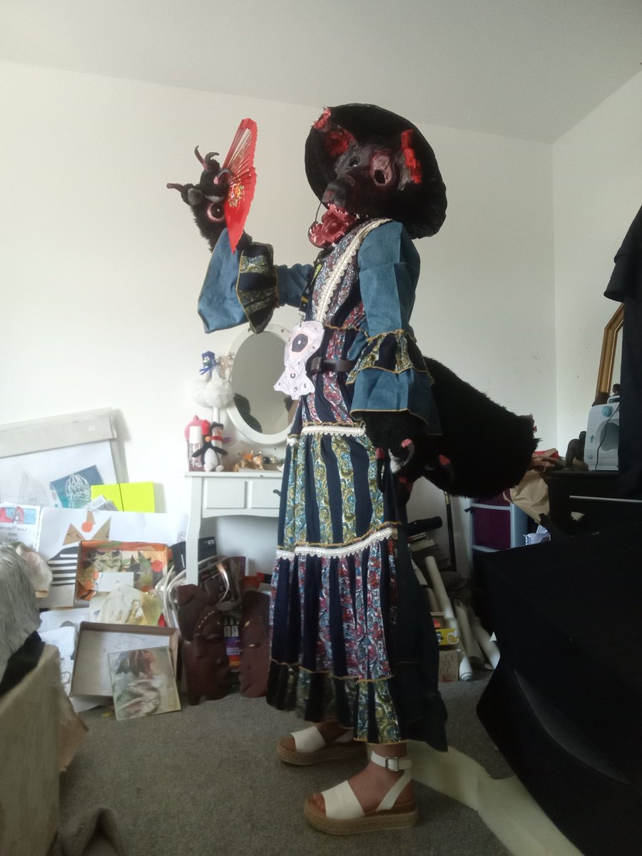 OfficialCosie's tweet photo. I love being a horror suiter, like when I get a scared reaction it's probably one of my favourite things (alot of the time I only need to walk around) #fursuit #horror #originalcharacter #foryou #originalcharacter #handmade #antizoo https://t.co/pra7f2Ei62