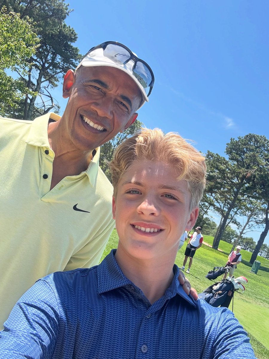 jinthirty's tweet photo. Steph Curry spotted golfing with Barack Obama on Martha’s Vineyard ⛳️ 

(via @CaidenAlden_) https://t.co/or23gk9UM2