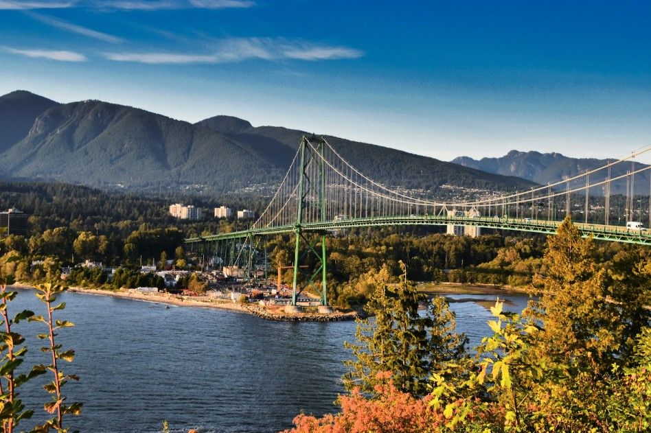 David_Reimers's tweet photo. July gave back June’s momentum in Metro Vancouver real estate. Sales fell 9.8%, apartment sales dropped 17.8%, and prices edged down again. A market worth reading carefully. #CoquitlamRealtor https://t.co/qcEGXovmEb https://t.co/qicobzko3n