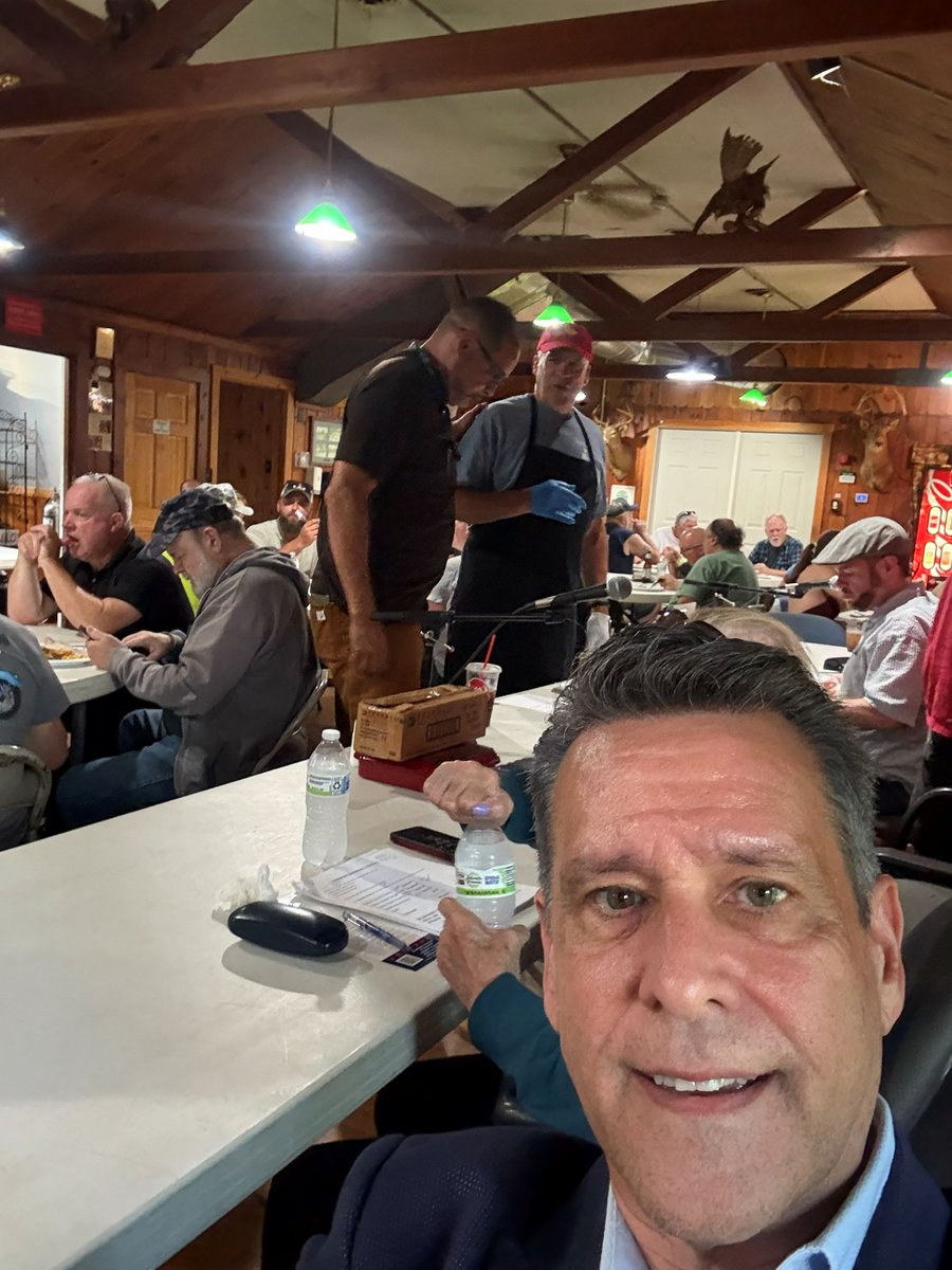 HoseyForRI's tweet photo. Last night I had the great pleasure to be invited to speak at the Smithfield Sportsmen Club, at the club monthly member meeting. Thank you to the club president, Jon Hirons, and the more than 100 club members in attendance for the opportunity to introduce myself and my campaign.

Founded in 1917, the Smithfield Sportsmen Club has a vibrant membership and is a great member of the Smithfield community.

Excellent questions about the recent unconstitutional Democrat led 2nd Amendment ruling-SB2710 - in the Rhode Island Legislature.

#HoseyForRI #SmithfieldRI #SmithfieldSportsmenClub