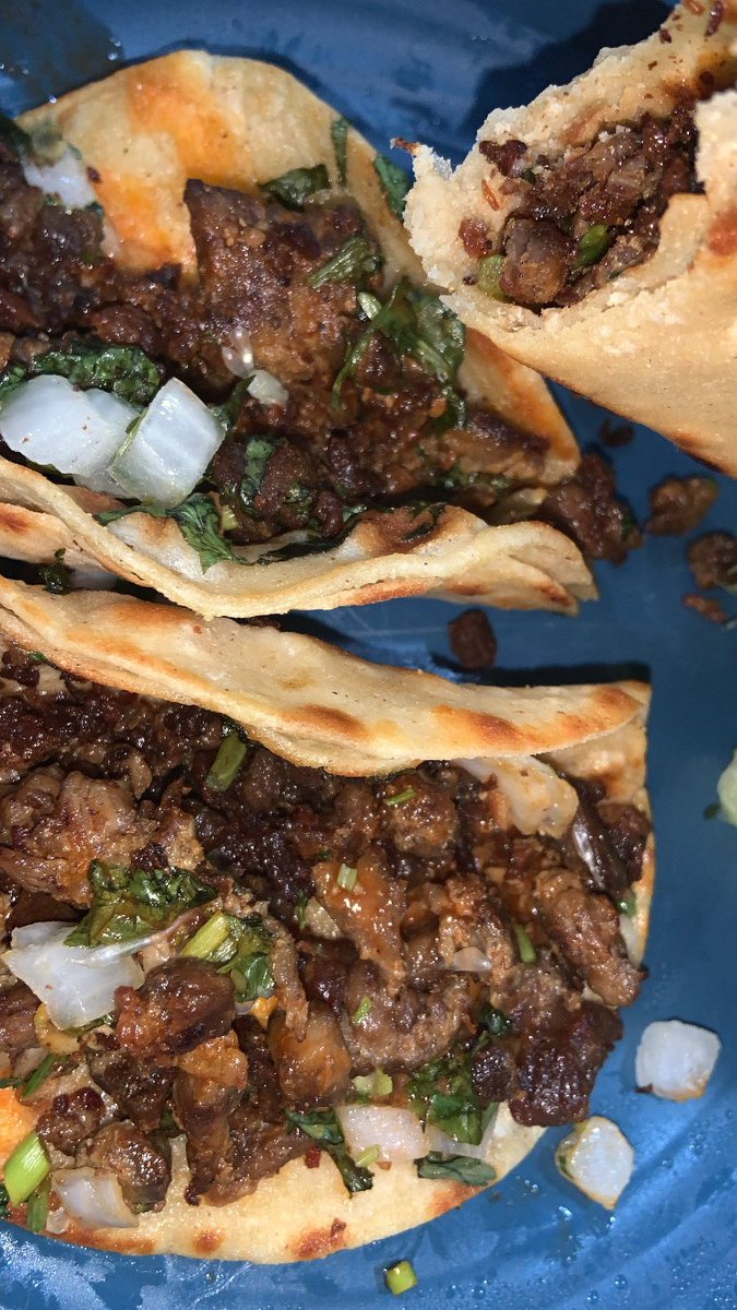 grind_til_deat2's tweet photo. Tacossss https://t.co/XZjf3zhCBA