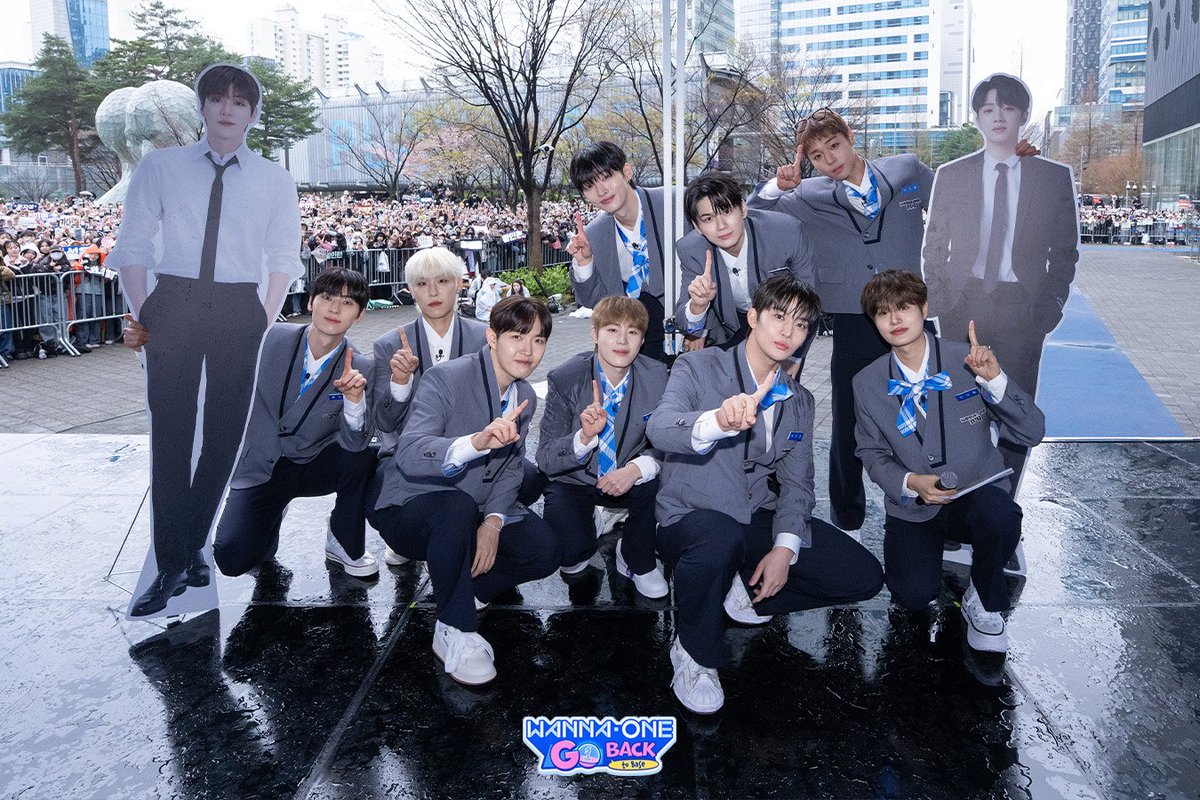 PARKWOOJINBASE's tweet photo. "I didn't want our Wanna One activities to end. It was a group filled with people who were truly talented, it was a shame that it had to disappear like that. Wanna One was one of the greatest achievements of my life."

- Wanna One's Park Woojin.
Happy Debut Anniversary 🐦🥔🩵 https://t.co/v80LYMDVh6