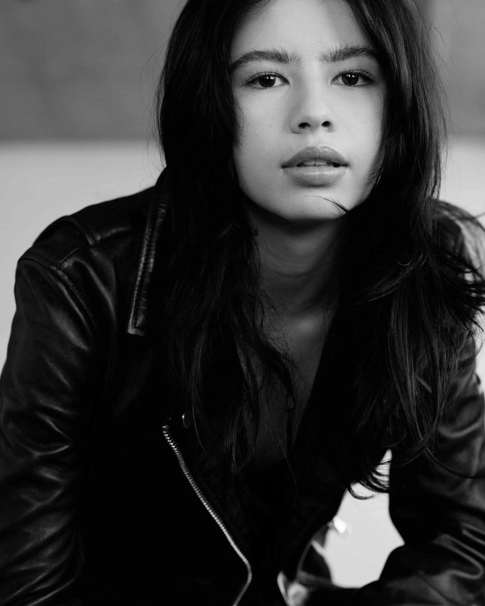 bIoodp4ct's tweet photo. the only way id be happy about the mcu xmen is if there was no logan in the first movie and instead it was young laura played by lotus blossom https://t.co/nEBhm74IKK