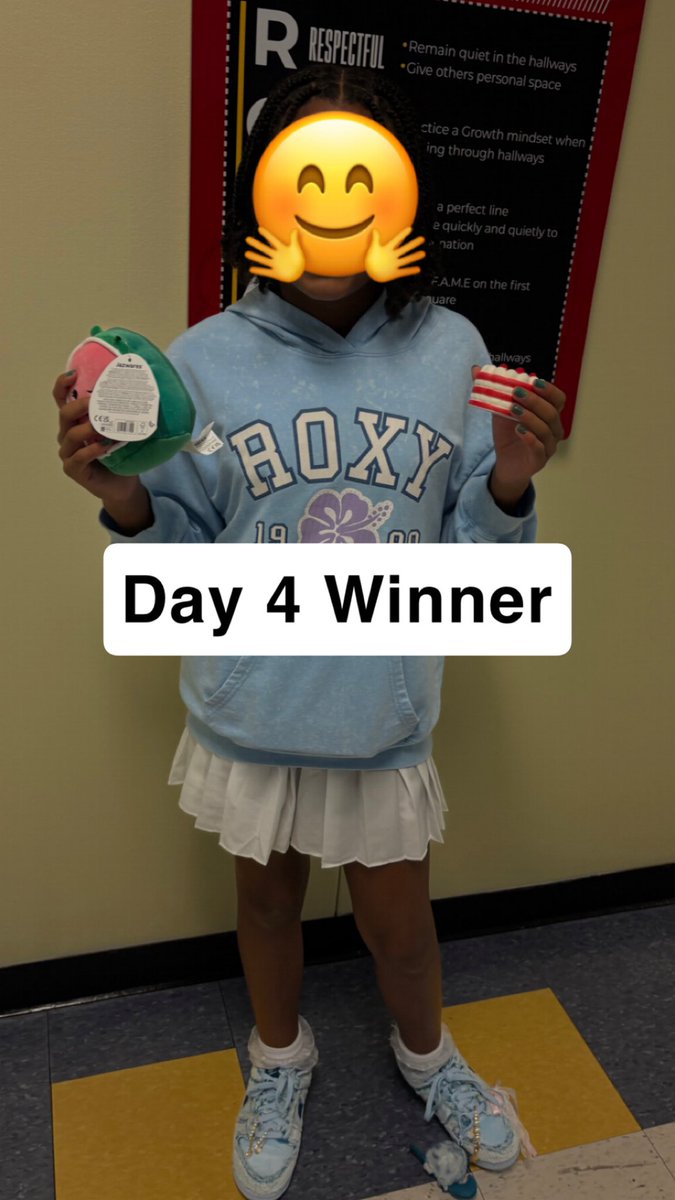RES_Royals's tweet photo. π More Five to Thrive Winners! π
These students are off to a great start by being present and ready to learn! Congratulations to our Day 3 and Day 4 prize winners.
Who's ready for the final drawing of the week? ποΈβ¨
#RESROYAL #FiveToThrive #AttendanceCounts #ReadyToLearn https://t.co/Q61foaomSB
