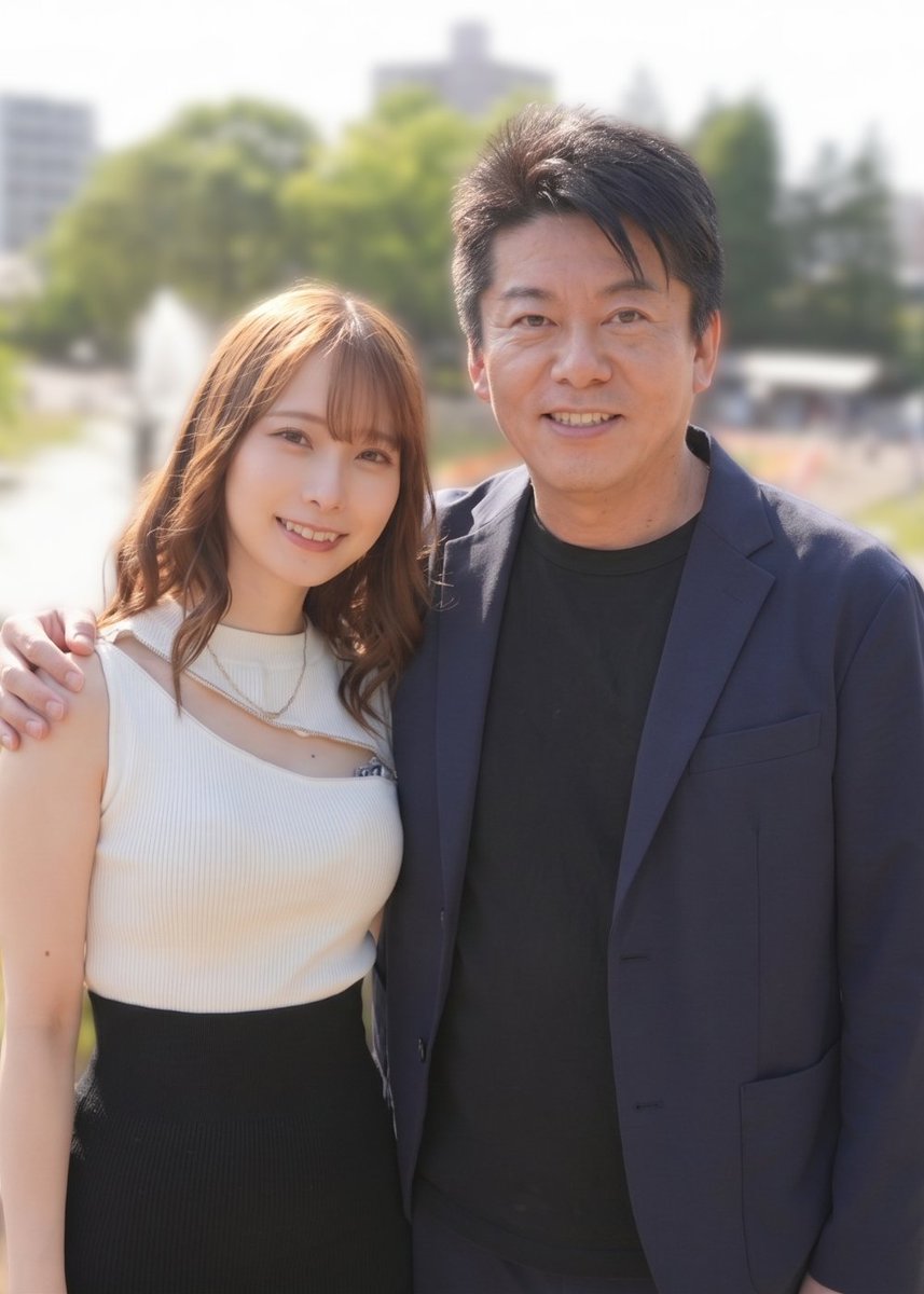 BOKNOTEcvof's tweet photo. 【終了のお知らせ】
元芸能人ツナマヨ流出...

備考
・元芸能人
・15歳から教育番組のレギュラー
・朝ドラ出演歴あり
・ホリエモンと親交あり（２枚目） https://t.co/x9AAYaL3lI