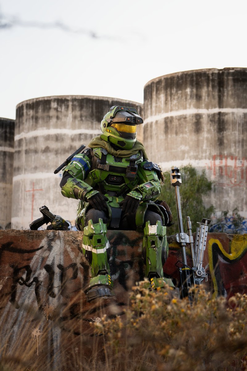 jerverant's tweet photo. I've never posted photos of my finished #JunA266 armor so here are some!! @Halo #HaloReach #HaloSpotlight #HaloCosplay #HaloArmor https://t.co/uS0hFQachj