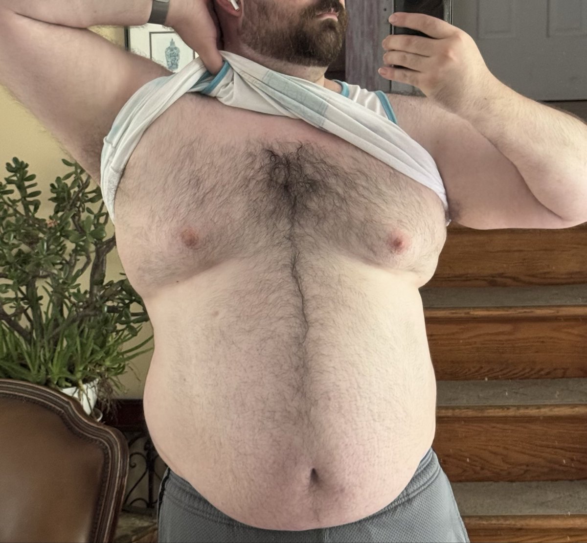 cuntrybearz's tweet photo. need a good boy to play with these tits https://t.co/64Dnmbrnc5