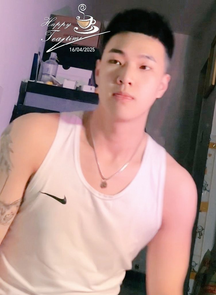 ManhToanBto's tweet photo. Tôi hiền quá nên các em hiếp tôi đúng không???!!! https://t.co/FwnEdmjadT