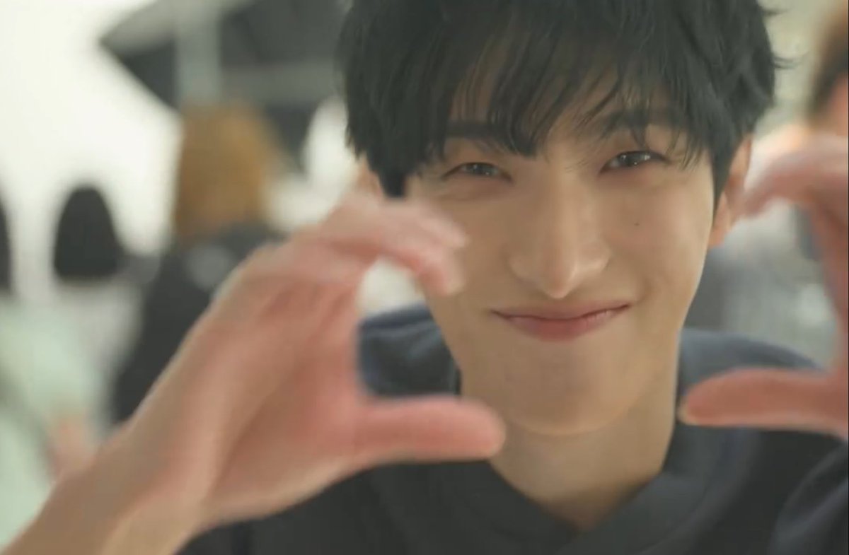 wonubliss's tweet photo. oh dokyeom my sunshine ☀️🌻🥹 https://t.co/p4HePQG574