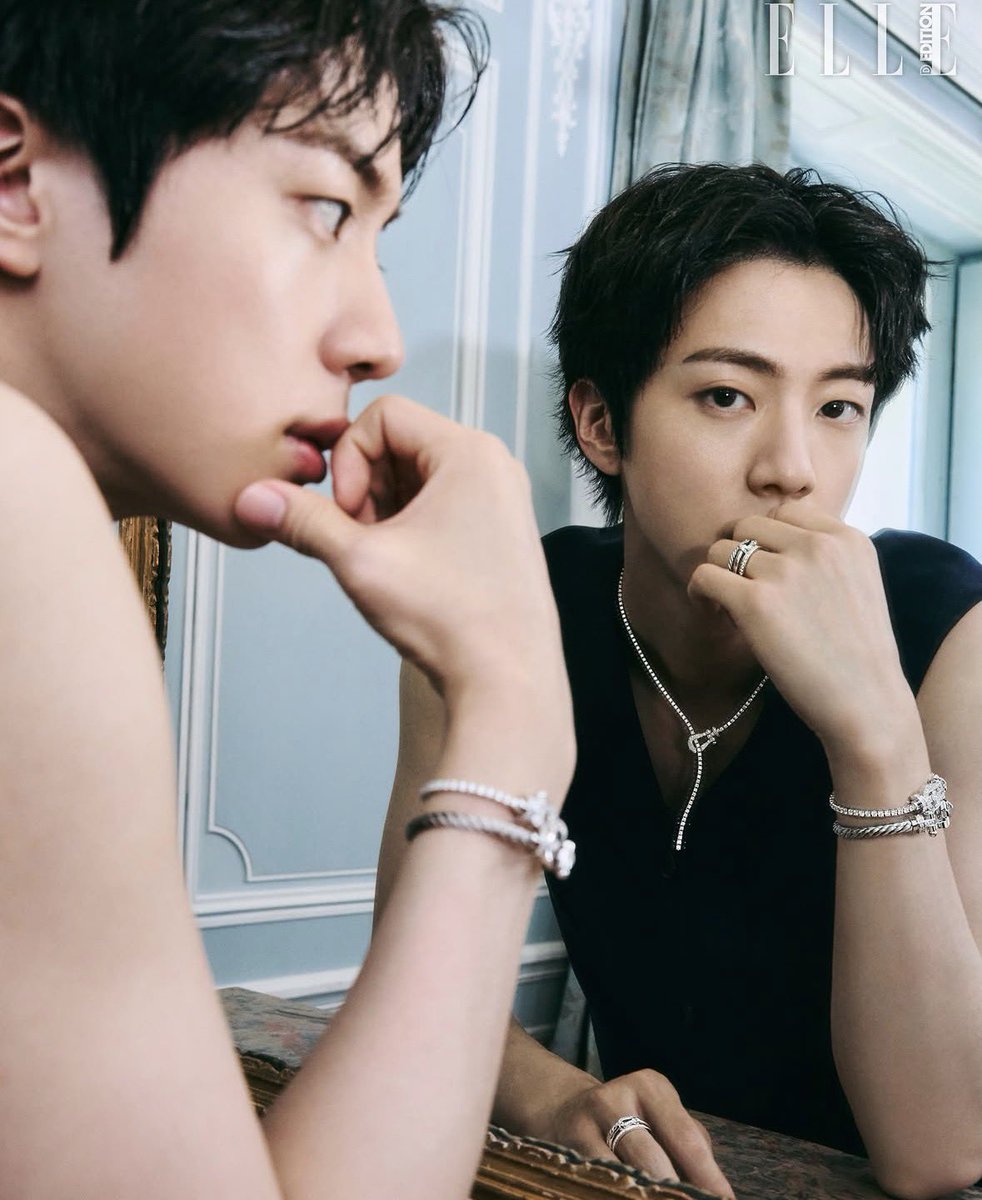 for_seokjin1992's tweet photo. #JIN in the mirror, truly WORLDWIDE HANDSOME from any side

JIN FOR ELLE KOREA  
#JinxELLEKorea #JinxFREDJewelry
#Jin #FREDJewelry @FREDjewelry
#방탄소년단진 #진 https://t.co/oCHFj4oEZT