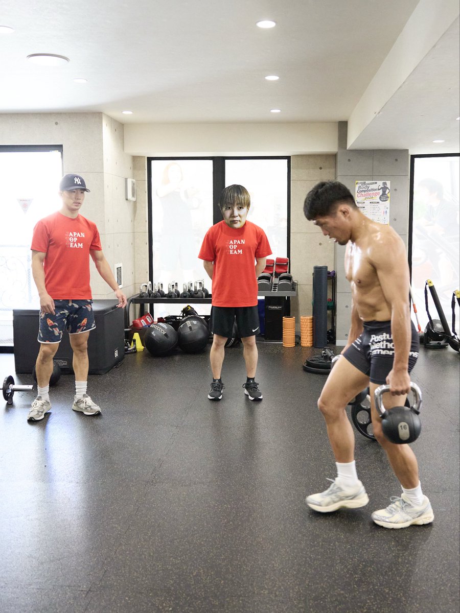 KAWABATA1129's tweet photo. 岳さん、上田さん、今日もありがとうございました！残り1か月よろしくお願いします！ #冨澤 https://t.co/yiGPSqGkCk