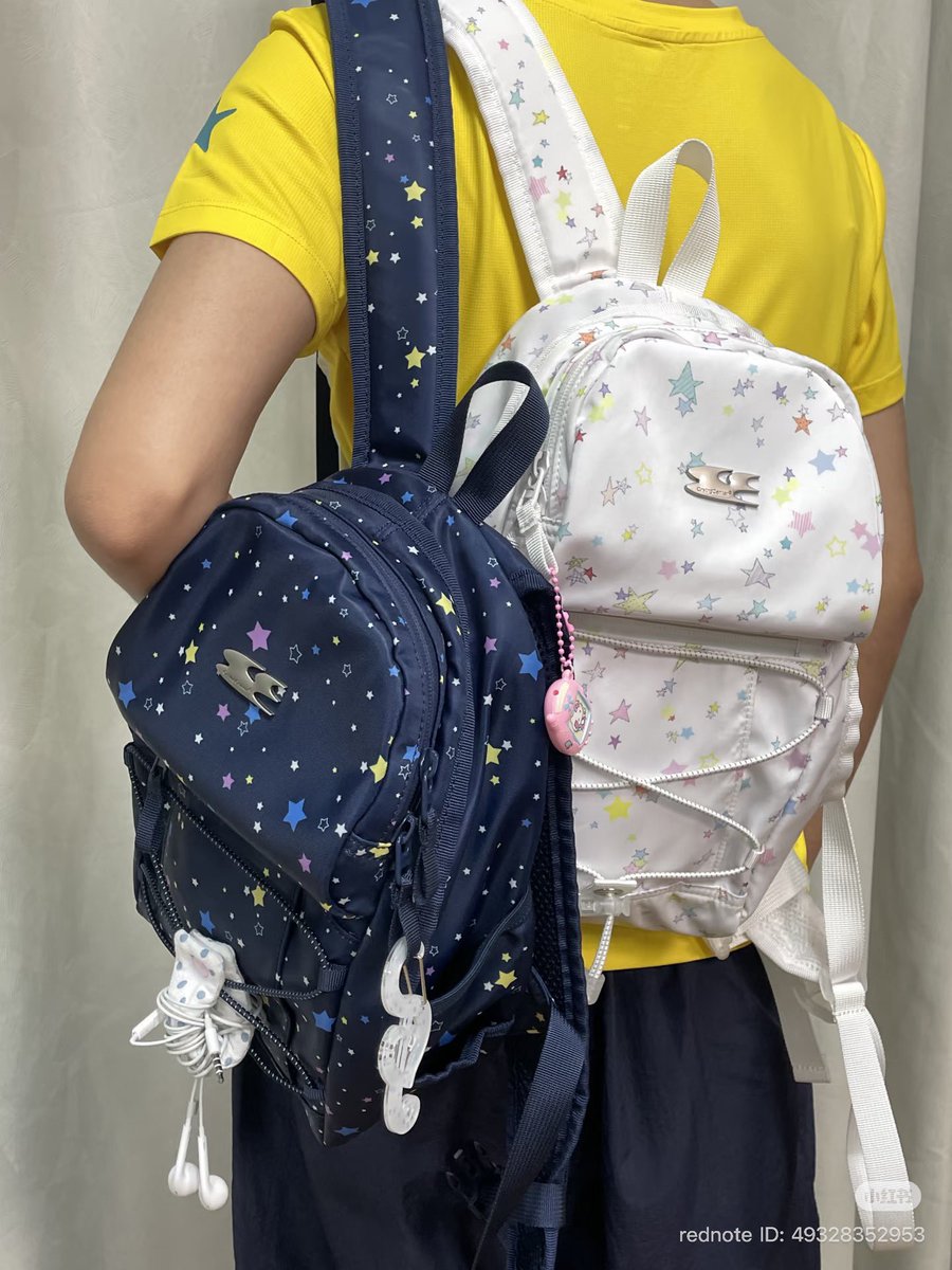 31sundae's tweet photo. cryingcenter ☆ shining stars backapck 
flash sale 15% ใบละ 790.- free ems 🌃

สินค้าไม่ต้องรอผลิต แบรนด์มีพร้อมส่งในจีน
🎧✨ size : 18 x 8 x 31 cm ( มัดจำ 300 ) 

#cryingcenter #พรีออเดอร์จีน https://t.co/ZioDqs1JVL