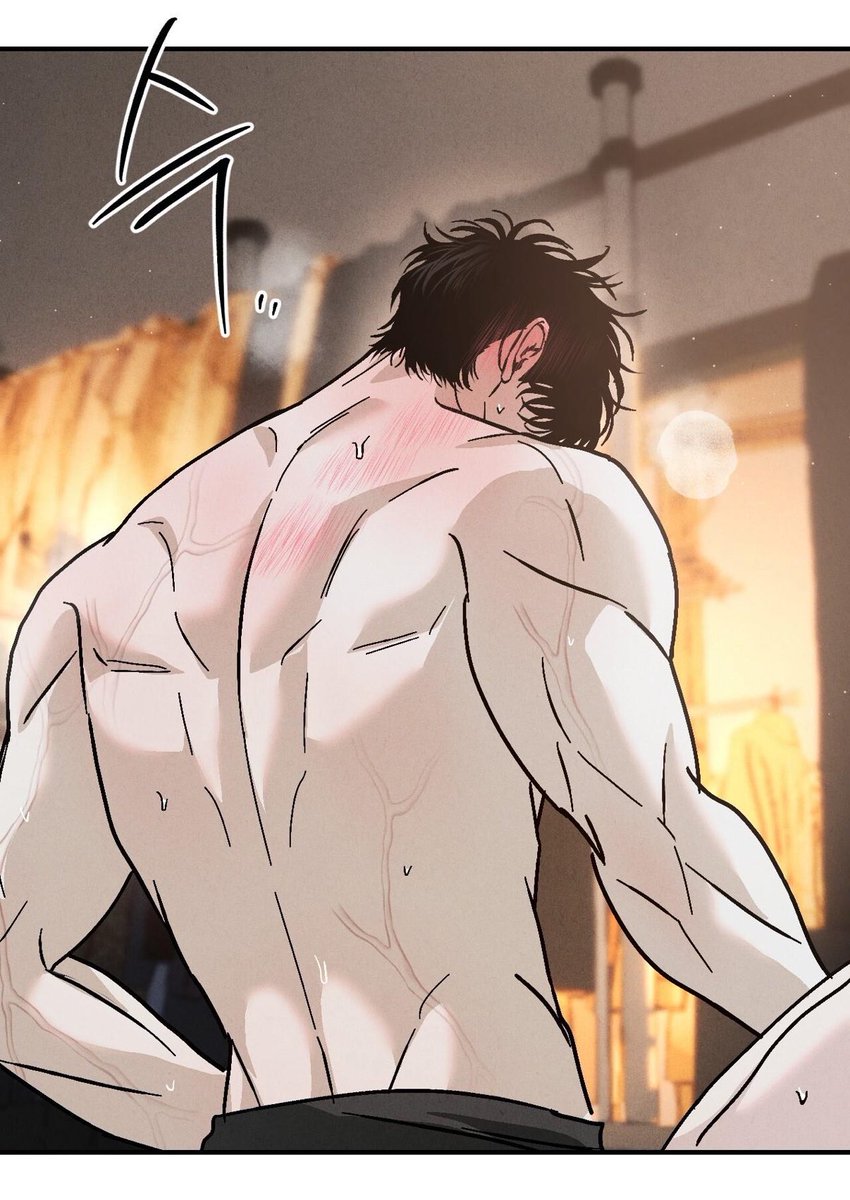 kkumaeda's tweet photo. THAT BACK HELLO??? https://t.co/npOWdOqgBc