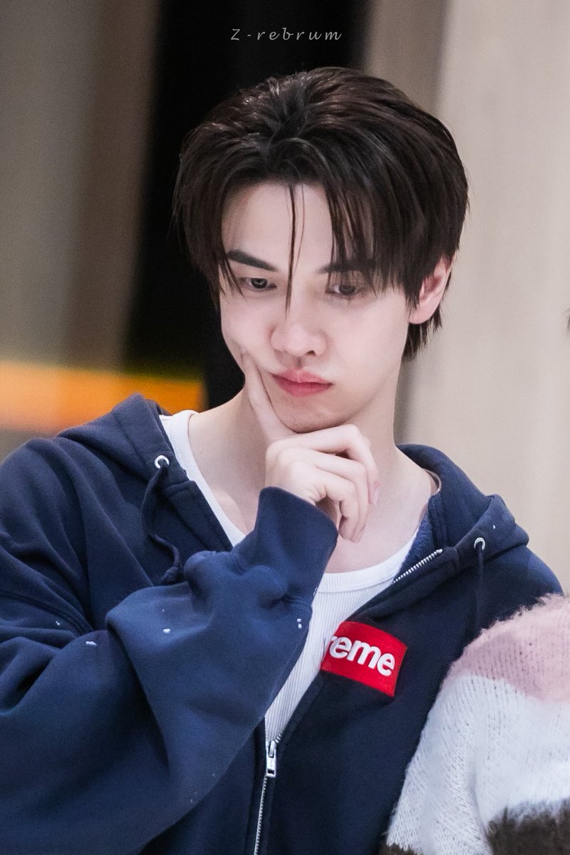_zrebrum_'s tweet photo. จิ้มจุ่ม จุ้มจิ่ม 👈🏻

BE MY PLAYER TWO EP4

#ซอโซ่ล่ามธีร์EP4
#MaxkyBasxFANDOMFANFIC https://t.co/UCkpmzIayR