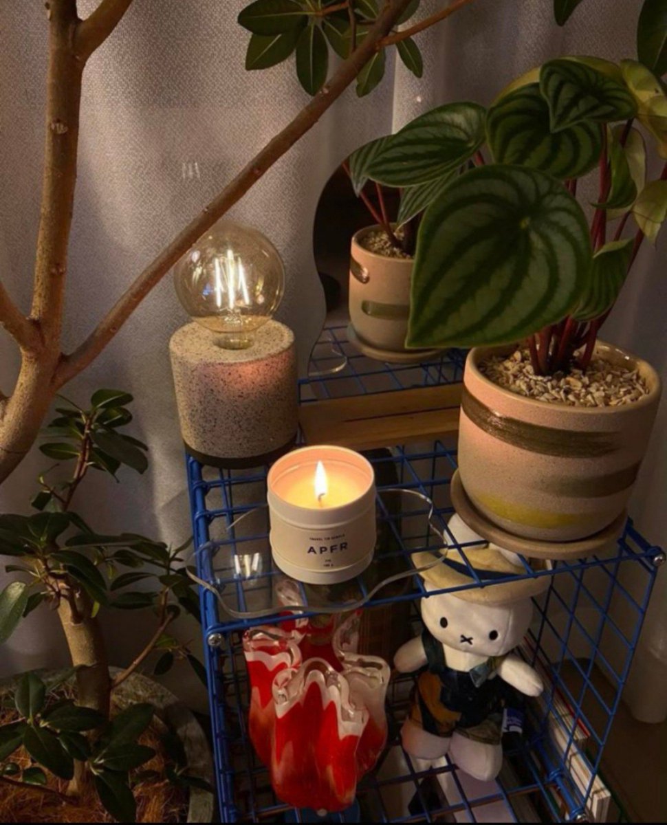 Aurielle007s's tweet photo. Living room https://t.co/NqiMtj2okq