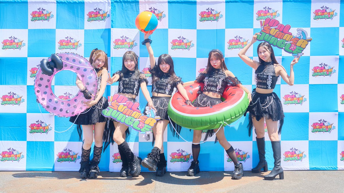 samajan_idol's tweet photo. 【 IDOL SUMMER JUNGLE 2026 DAY1 】

SNAKE STAGE🐍
ご出演ありがとうございました！❤︎

UNDOさん @UNDO_Official 
NO LiMITさん @NoLimit_ofcl 
SHAKEBEさん @shakebe_info 
Aproofさん @aproof_official 

#サマジャン2026 https://t.co/lP0qFsAP59