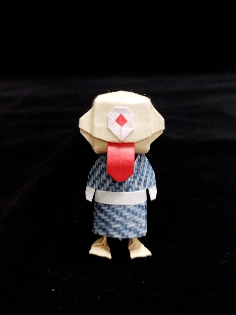 mu__yan's tweet photo. 一つ目小僧 - One-Eyed Goblin
呼子 - Yobuko
からかさお化け - Umbrella Monster
河童 - Water Sprite

創作者：山口真
紙：7.5cmを標準サイズとして各種サイズを使用

8月なので妖怪じゃ( ´∀｀) https://t.co/3fLIZfSxEE