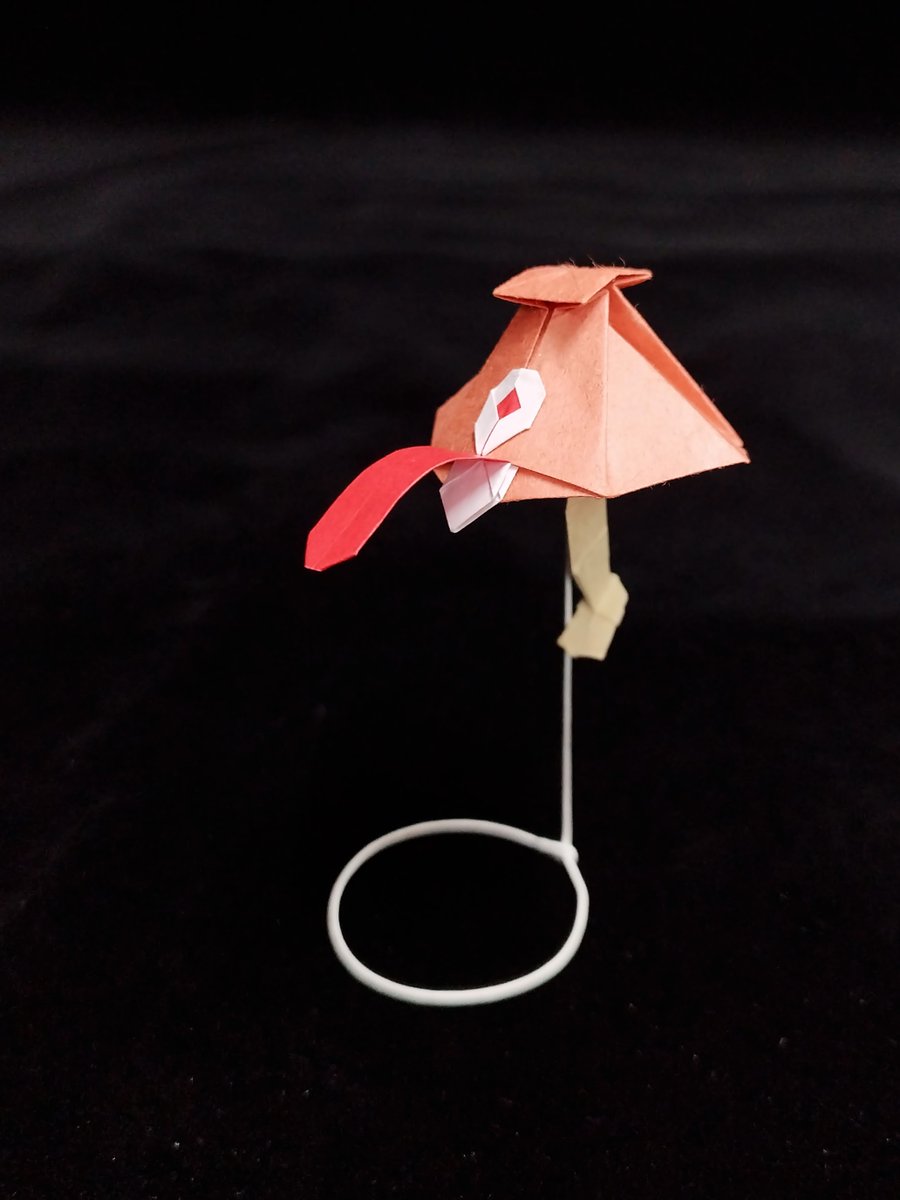 mu__yan's tweet photo. 一つ目小僧 - One-Eyed Goblin
呼子 - Yobuko
からかさお化け - Umbrella Monster
河童 - Water Sprite

創作者：山口真
紙：7.5cmを標準サイズとして各種サイズを使用

8月なので妖怪じゃ( ´∀｀) https://t.co/3fLIZfSxEE