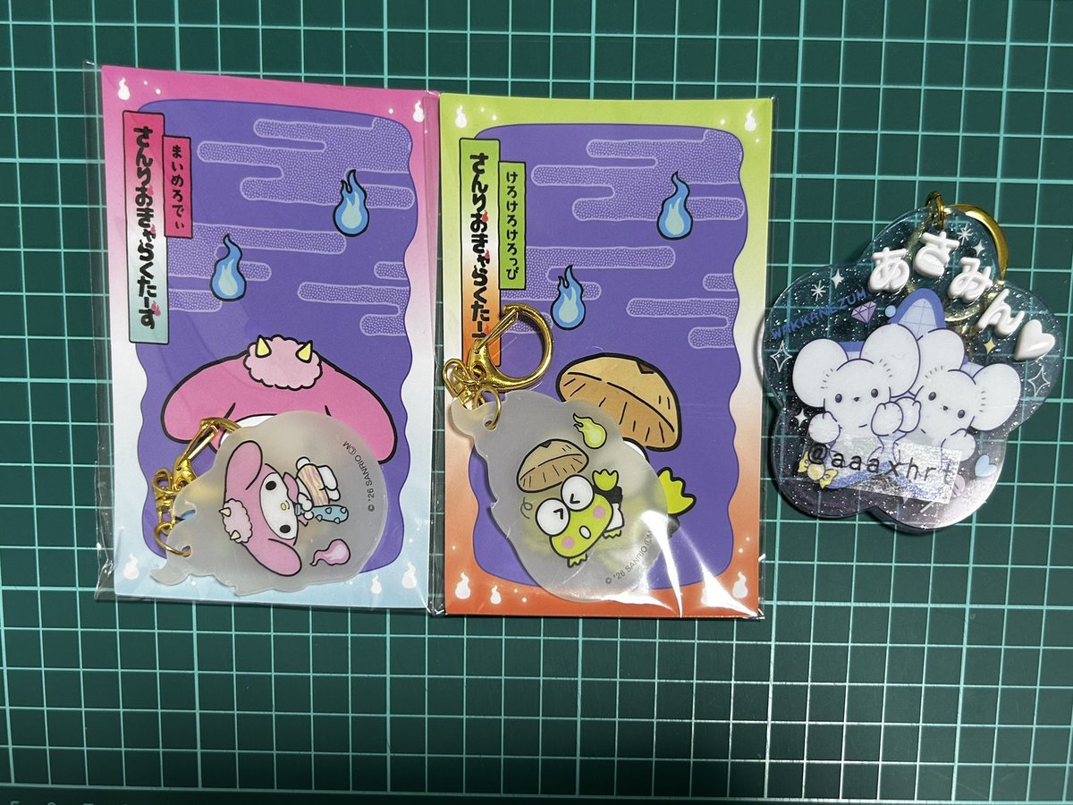 0oyhc's tweet photo. 【交換】サンリオキャラクターズ どろろん夜光アクリルキーホルダー

譲→マイメロディ けろけろけろっぴ

求→ポチャッコ キティ

よろしくお願いします🌸 https://t.co/S0jKfAUU9U