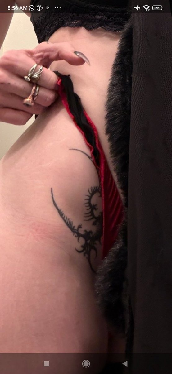 Alejandr0_2007's tweet photo. Que bello tatuaje. Lastima no se vea completo. https://t.co/e4z2DewibP