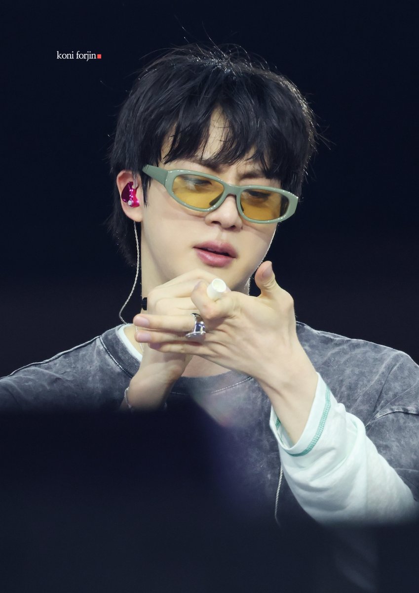 btsforever1207's tweet photo. 260806 BTS ARIRANG Foxborough HD

#BTS_WORLDTOUR_ARIRANG_EAST_FOXBOROUGH #방탄소년단진 #JIN #진 #BTS_WORLDTOUR_ARIRANG https://t.co/6I4m7Y71wN