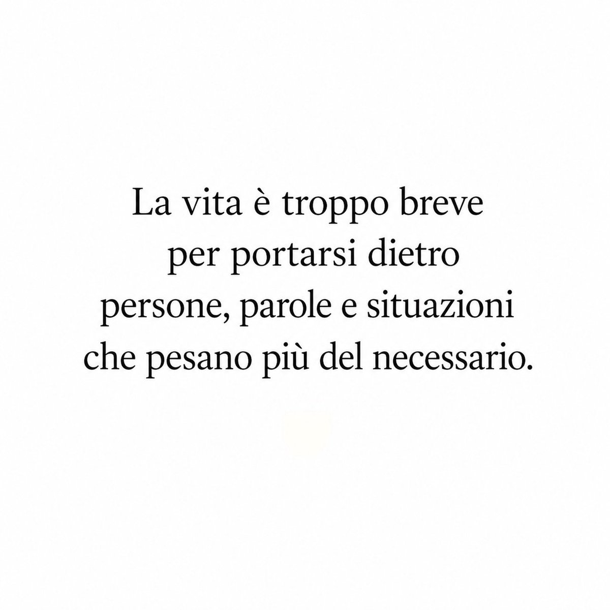EmileeLy's tweet photo. Buongiorno 🤍🖤 https://t.co/2iAadhk1K9