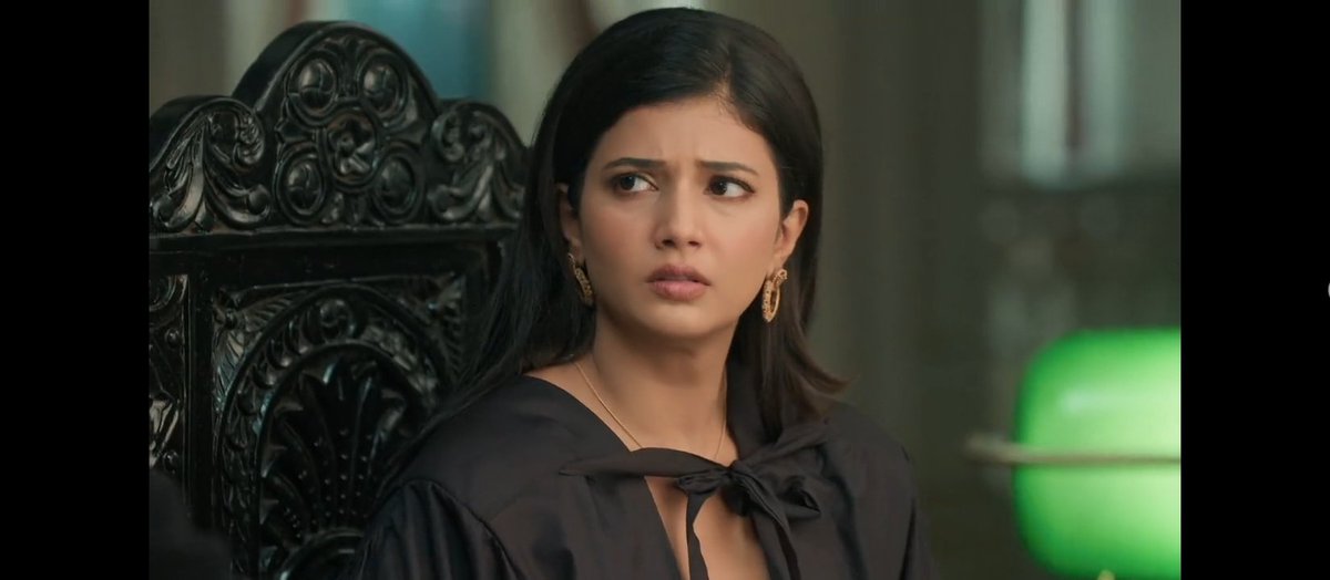samridhiisverse's tweet photo. Her eyes are so beautiful and have so much depth in them 🥹

#SamridhiiShukla #AbhiraSharma
#yrkkh https://t.co/Tu7whZGejp