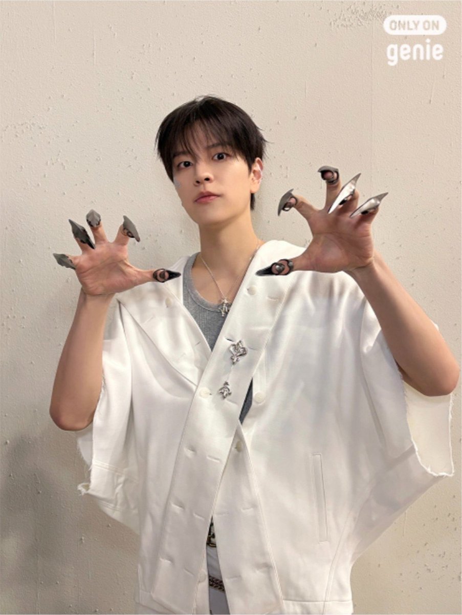 SEUNGM1NE's tweet photo. Genie #Seungmin 😭❣️ https://t.co/K1KdQQL95n