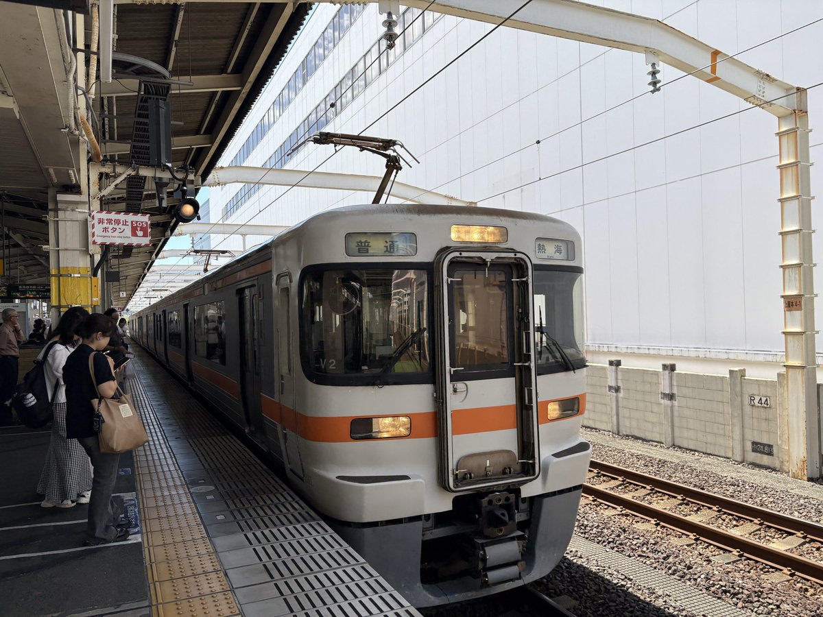 THE87631235's tweet photo. 462M：V2/L3
V編成初の4両共通運用入り！ https://t.co/H6Kjdac6cA