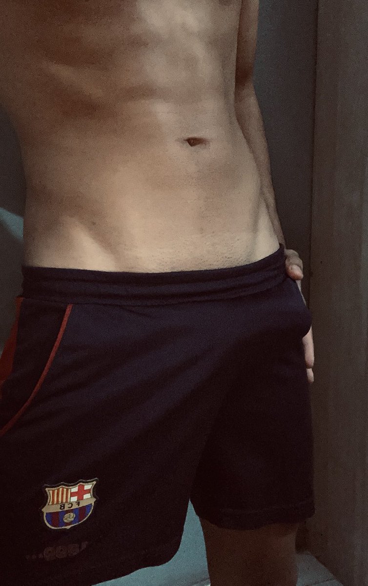 HetSP_01's tweet photo. Cadê os mlk hetero posturado? Já chega mandando com short de jogar FUT
Sigilo aqui 🤫

#pintoawards
#PINTOSAWARDS 
#brotheragem
#broderagemhetero
#broderagem
#pintoawardsgay
#brotheragemheteroㅤㅤ
#CHUDAI 
#BROTHERAGEMㅤ https://t.co/csyw19a5hW