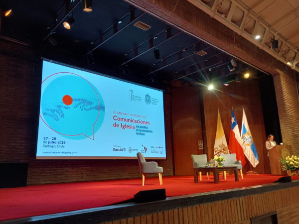 Rev_Humanitas's tweet photo. Reflexiones del VII Seminario Internacional de Comunicaciones de Iglesia: “Inteligencia artificial, dignidad humana y el reto de evangelizar en la era digital” celebrado en el Salón Fresno del Centro de Extensión de la @ucatolica 

https://t.co/bTnMCyhlVw https://t.co/5g3aZetyIQ