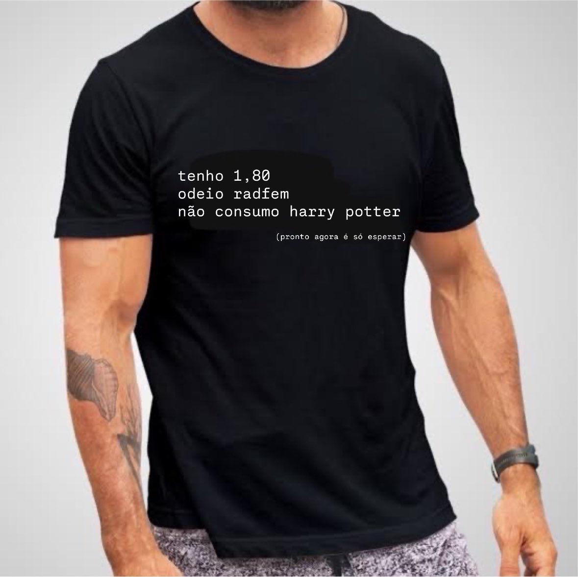 travestisublime's tweet photo. morrendo que um bofe travequeiro me mandou audio assim “odeio rad fem, odeio odeio odeio, retardadas, fuck harry potter” https://t.co/romLRzYpAt