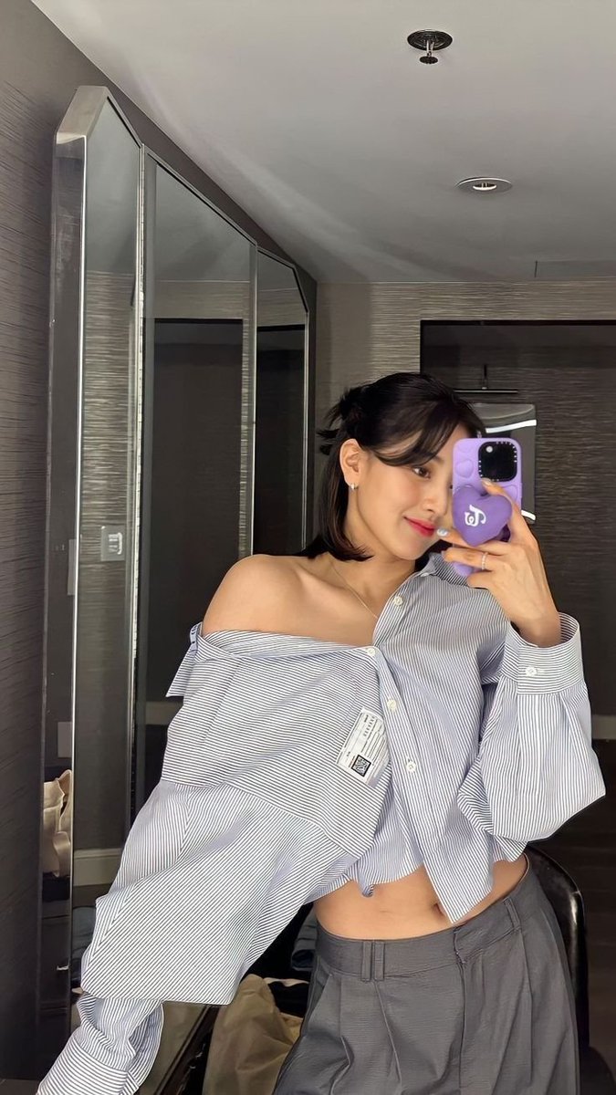 Ark___Iza's tweet photo. Friend request 🐈 🌸🩷

Nombre: Arkaitz 
Edad: 30 años 
Estatura: 1,67 cm
Signo: Sagitario ♐ 
Apodos: Arki, Itza
Estación favorita: Primavera 🌼🌸
(+): Fotografía, Viajes, Música, Naturaleza, Gatos y Dulces. https://t.co/vDo8qPWHmd