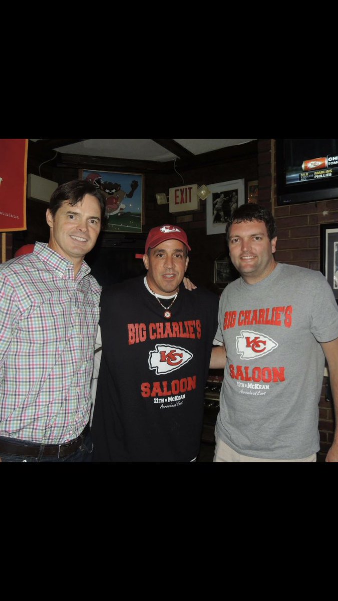 bigcharlies's tweet photo. Mark Donovan w Paul and John https://t.co/tnPuoxBkwQ