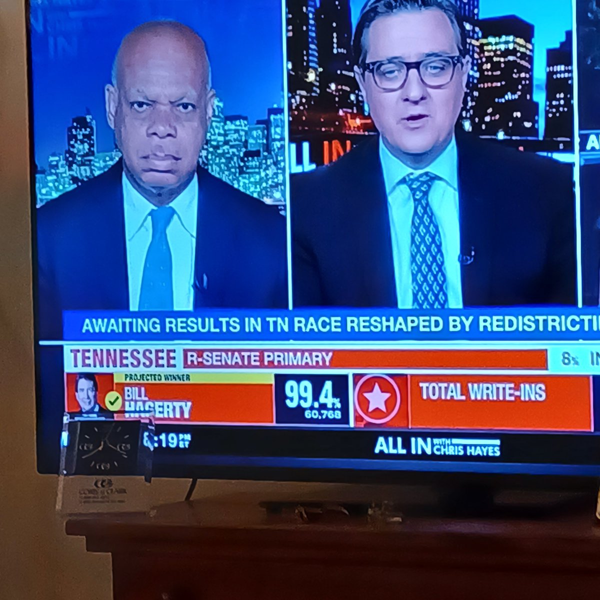 rr7lv's tweet photo. SHAME ON @NC5 @WSMV @WKRN WTF? NO #Tennessee #TNPrimary results on crawl on our local stations but are on @MSNOWNews @chrislhayes THANK YOU #MSNOW ! #TurnTNBlue @tndp @Jerri_M_Green @Justinjpearson #NeverGovBlackburn #NeverAgainAndyOgles @RepOgles @VoteMarsha NO! https://t.co/9QRyor9piu