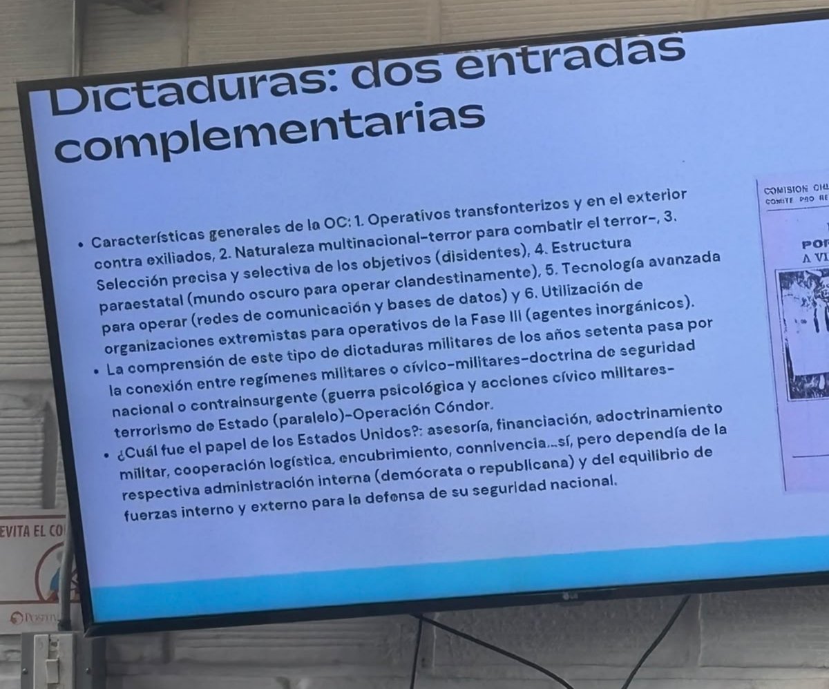 haka_zen's tweet photo. Acabo de terminar el semestre, me siento muy feliz! Ya solo me faltan dos para graduarme https://t.co/QhTDzSaAy3