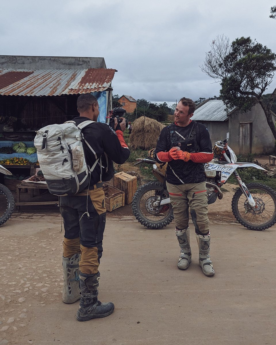 mattebates's tweet photo. Off to the side taking a photo of someone being filmed. Better behind the lens.
Madagascar
Do good. Ride far. Home for dinner.
#mattebates #dogoodridefar #expeditionphotography #travelphotography #adventurephotography #motoadventure #advrider #overlanding https://t.co/gXU4jpUU3H