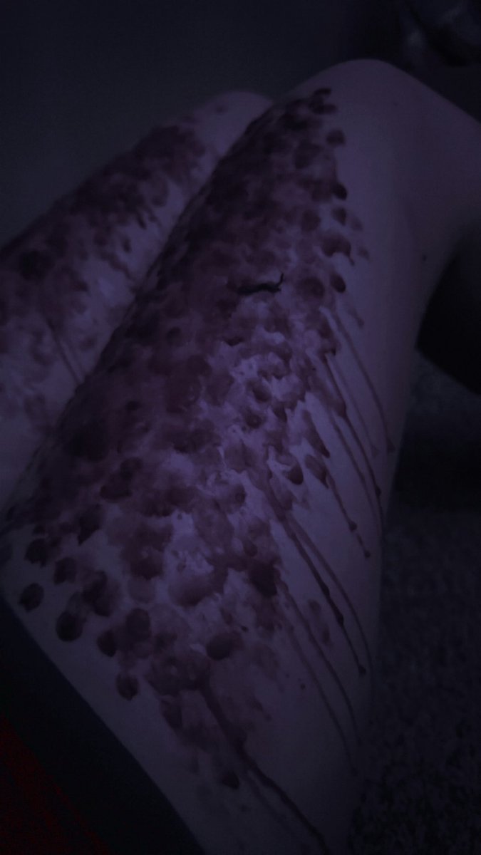 AlexAngelll444's tweet photo. I love the burn of the wax… 

#Shtwt #Waxplay #candle #candlewax #burning https://t.co/1vDmLSWgtu