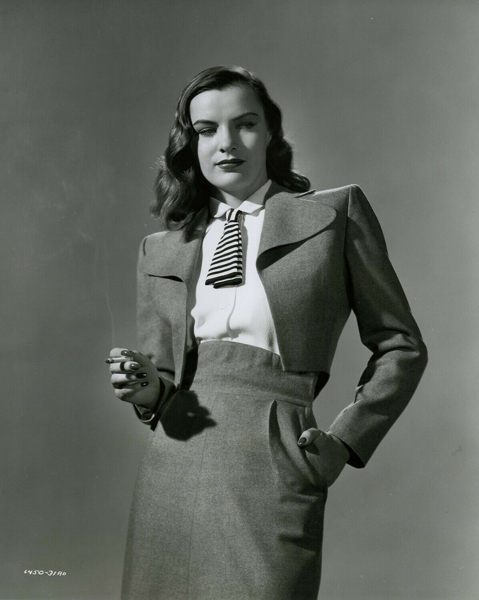 karenshane63's tweet photo. #Botd #EllaRaines https://t.co/7E3IyusjGm