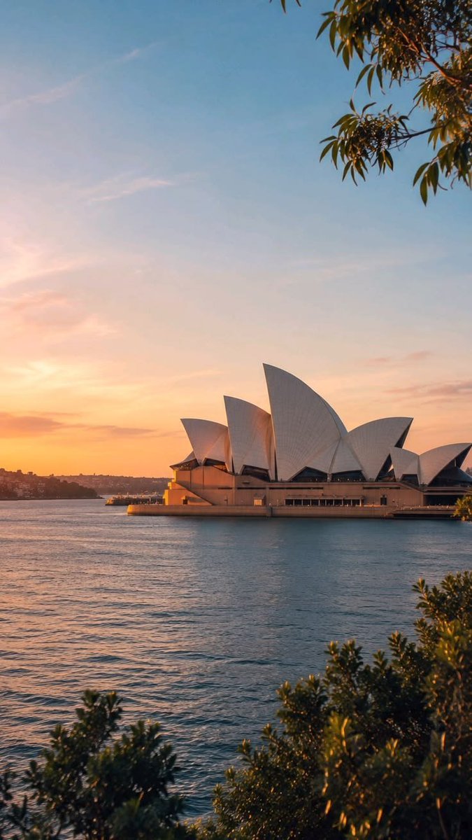 Worldviewes51's tweet photo. Sydney,Australia https://t.co/UVAiJIFJCH