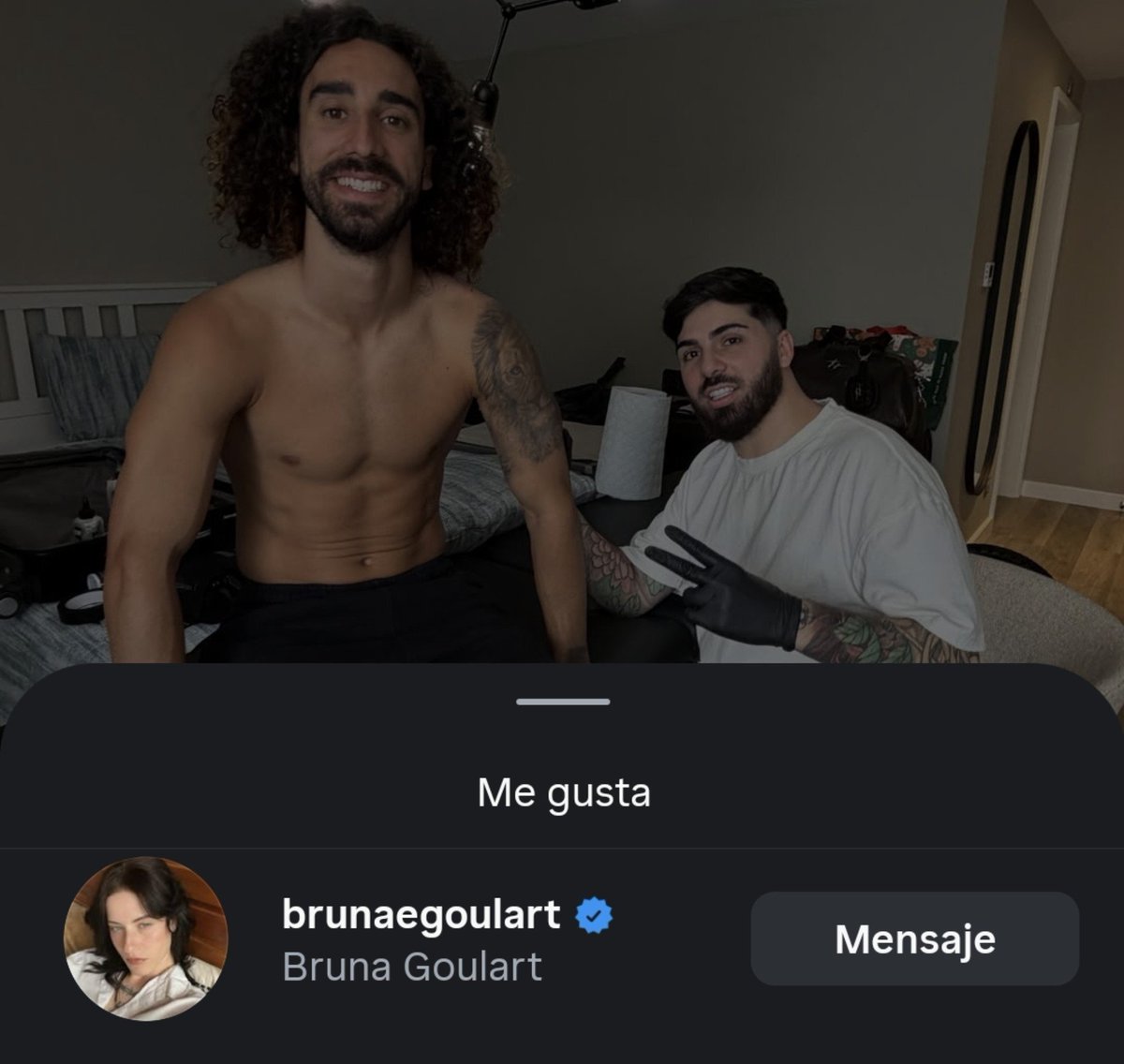 TauhsAh's tweet photo. @xbrunaxz los likes siendo cada dia mas hetero😂😂 https://t.co/WZngiUJit2