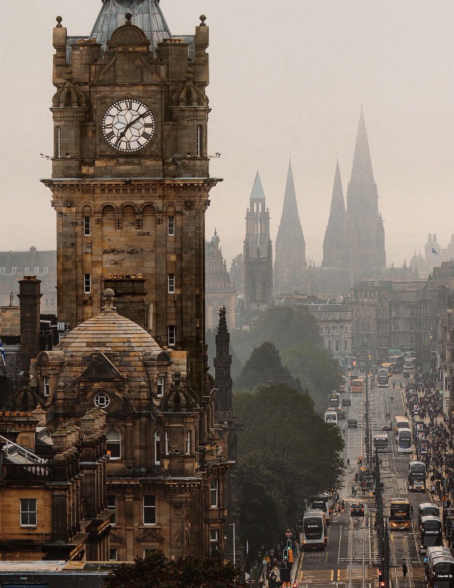 naturehealyou's tweet photo. Scotland, Edinburgh https://t.co/aQq7hEodIv