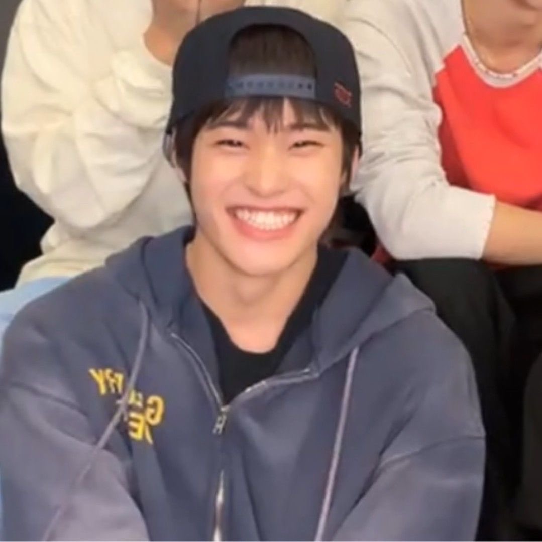 rainwet95's tweet photo. 🥰🥰🥰 https://t.co/I20sNWhpWu