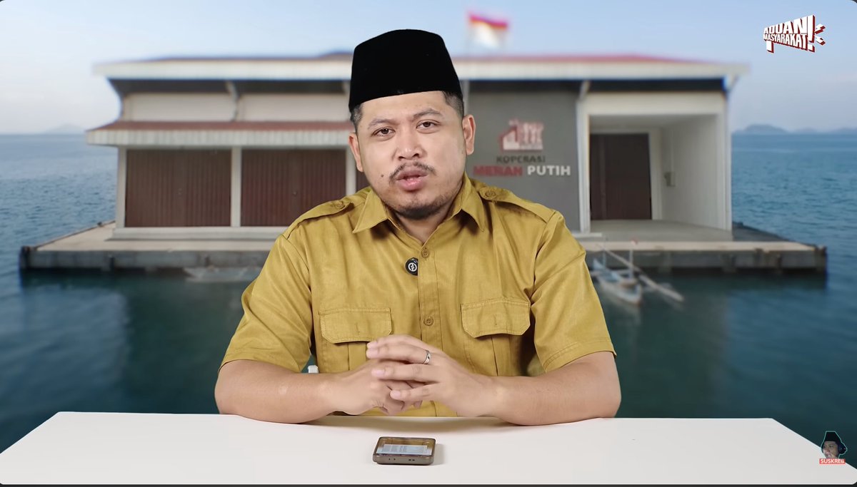 LambeSahamjja's tweet photo. temuan aneh soal kopdes dari tretan muslim:
- triwheel tosa  4jt gak jelas merek
- cctv 10jt padahal bardi cuma 500rb
- internet biasa 4jt/24bulan dianggap wajar
- satelit internet 30jt/24bulan dibanding biznet 700rb/bulan jauh lebih mahal
- ac 1pk 1jt wajar ac 2pk 19jt kemahalan
- wardrop etec 36jt disamain kayak beli di ikea swedia
- rak display 57jt kemahalan
- trolly cuma 3400 malah dicurigai kemurahan
- seragam 18 set 1,9jt disamain print baju city tebet lebih murah
- bangun cabang 1,6 miliar dibanding modal usaha bebek premium
