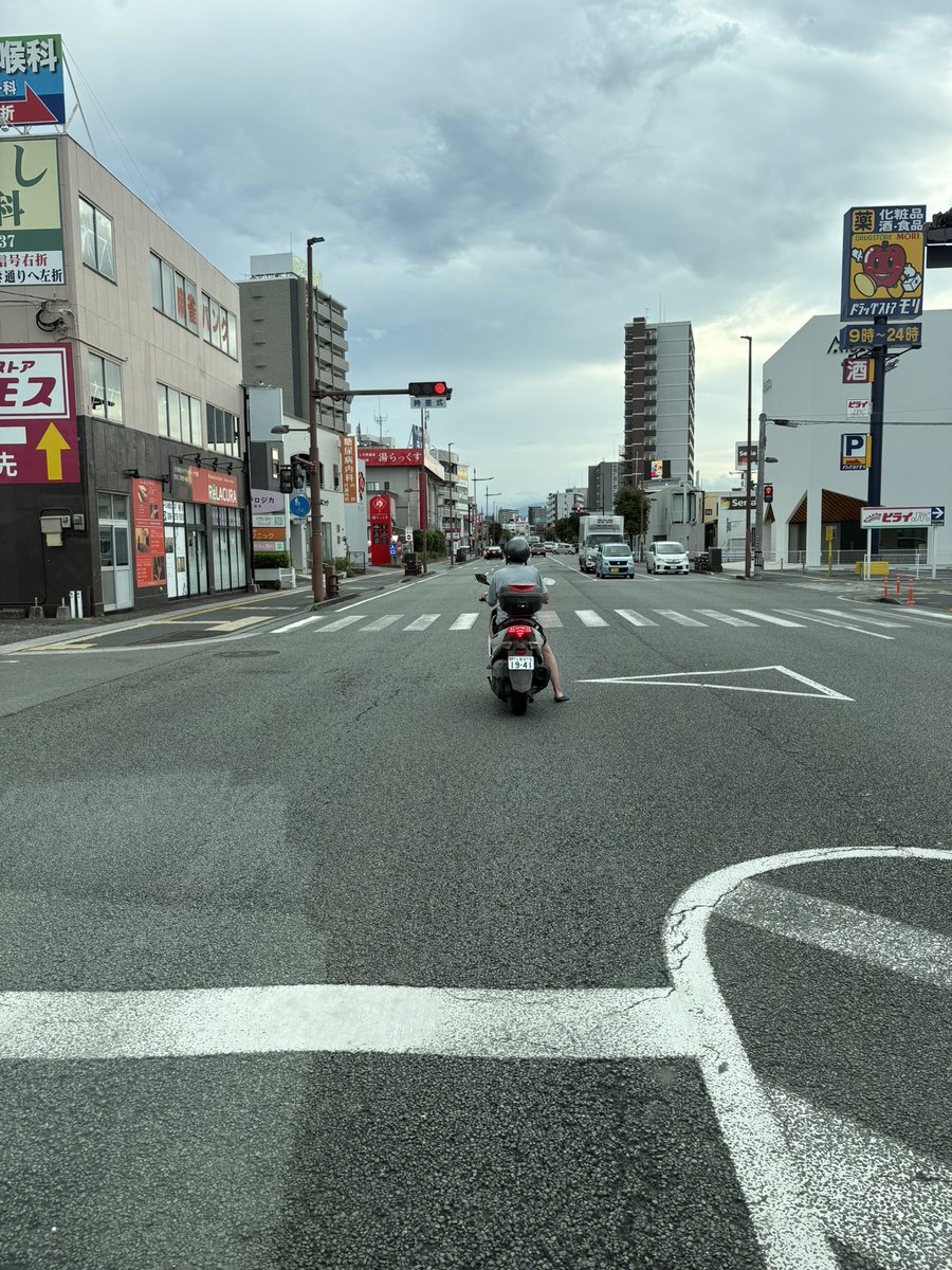 muchandayoooo's tweet photo. どこで信号待ちしとるん？わら
 #熊本市 https://t.co/t61C2fSm3u