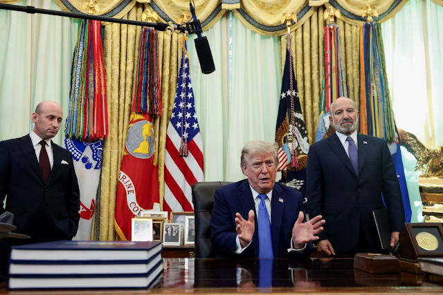 IDamellos's tweet photo. The Greek Courier: Trump signs orders to limit US birthright citizens... https://t.co/QiUcHgIy2U Trump acts after Supreme Court birthright defeat, orders target birth tourism and other exceptions, as White House disputes scope of Constitution's 14th Amendment https://t.co/NZSKAYePEw